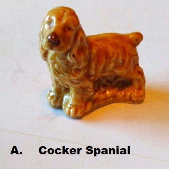 Vintage Wade Whimsies Collectibles Lot of 8 Dog‎ Figurines - Picture 2 of 8